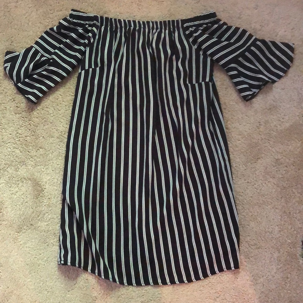 Over the shoulder stripped dress